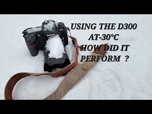 NIKON D300 PERFORMANCE AT -30°C B&W STREET PHOTOGRAPHY