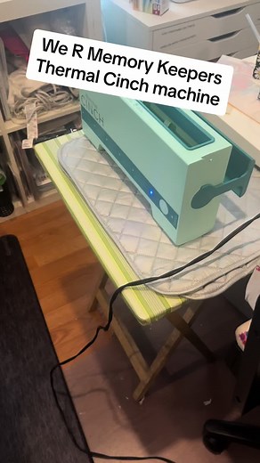 We R Memory Keepers Thermal Cinch Project. Lived it! #wermemorykeepers #wermemorykeepersthermalcinch #bindingmachine #bookbinding #bookbindingtutorial