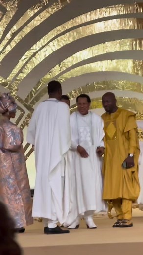 523K views · 5.8K reactions | FATHERHOOD HAS LEVELS. There are local Fathers, National Fathers, international Fathers and continental Fathers. Pastor Chris is a universal Father of Fathers whose fatherhood and liquid love is felt the same way at every level of Fatherhood. | The Missionary Christian | Facebook