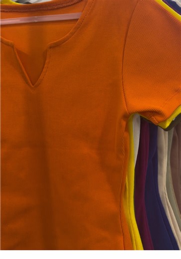 The color of your Ana? #basictop