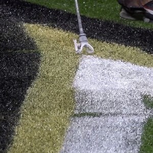 17M views · 4.6K reactions | This is how you know it's happening! Fresh paint at midfield ⚜️ | New Orleans Saints | Facebook