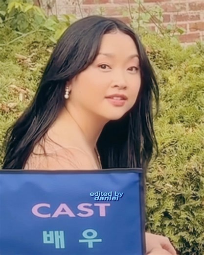 Lara Jean Covey Returns for Season 3! 😭