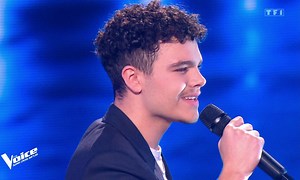 The Voice 2022 - Mattéo chante "Avant toi" de Calogero (Super Cross Battles)