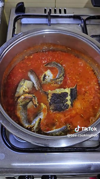 Grilled Fish Stew with Tomato and Spinach