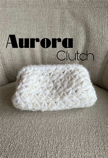 Create a Stunning White Aurora Clutch with Crochet Techniques