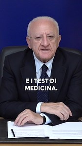 TEST A MEDICINA, CONTINUA LA VERGOGNA: EMBLEMA DELL’ITALIA DELLA DEMENZIALITÀ Doveva essere la “svolta” e invece è stata una vergogna. Quello che è accaduto negli ultimi test per entrare a medicina è l’emblema dell’Italia del burocratismo, della cialtroneria, della palude burocratica, dell’ipocrisia e delle finzioni. #deluca #vincenzodeluca #atestaalta #notestmedicina #stopquizmedicina | Vincenzo De Luca