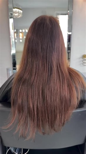 If this pops up on your feed, consider it your sign to try Tape-Ins 😍💫 Beka transforms her look with soft, voluminous curls using our 20” Tape-In Extensions in ‘Chocolate Honey’ 🔥 Perfect for your next salon day, save this inspo now 🤍 #WearCliphair