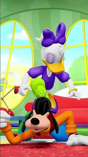 Find Goofy's socks w/"Searching for Goofy's Socks" song from MMClubhousePlus! DisneyPlus DisneyJr