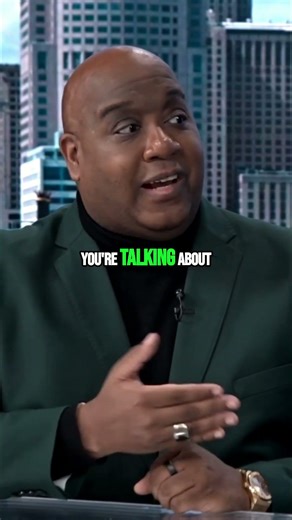 Smile More: The Dale Carnegie Leadership Secret #shorts