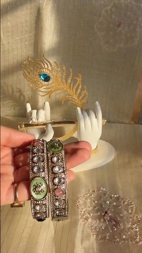 House of mevar trending bangels. Beautiful traditional bangels. Bridal bangels. Kada for Daily Wear.