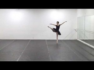 Esmeralda Variation - Fernanda Ruschel