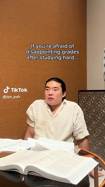 Welcome!! 🧠✅ DO NOT fall into the NUMBERS GAME trap where you think you can just study MORE to get better grades. When you get into higher education, you’ll have harder classes AND more of them simultaneously. Instead, create a LEARNING SYSTEM. This system should include evidence-based techniques across your priming, in-class notes, post-class review, and revision in order to produce depth of learning AND retention EFFICIENTLY. I’ll teach you these skills so you can have more time outside of sc