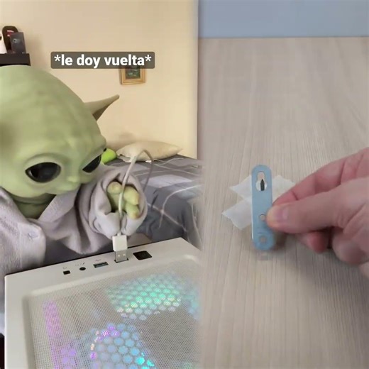 Misterios de la vida 😦 #babyyoda #humor #funny #comedia #internetmeme #humormeme #usb #cable