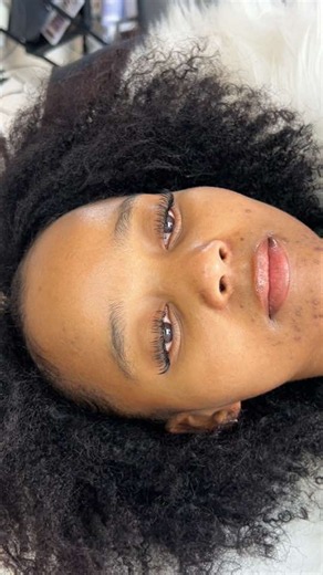 I use quality lash supplies to ensure a beautiful, lightweight finish while keeping your natural lashes a priority. Premium lashes. Clean application. Effortless confidence. 🤍 Vist Lumiere Aesthetics your lashes deserve an experience. #fyp #pretorialashtech #lashextension #foryou #lashesextension