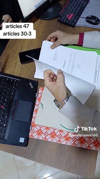 L'article 47 du Code civil concerne la validité des actes d'état civil étrangers en France, tandis que la possession d'État (article 30-3) permet de prouver la nationalité française par une reconnaissance continue par l'administration.#avocat #nationalité #france #algerie🇩🇿 #cnf