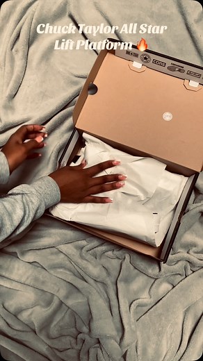 171 reactions · 3 comments | The other day I received my package from @converse.za so let’s unbox together  #converse #converseallstar #conversechucktaylor #unboxwithme #unboxing #unboxwithme | Khalil Bliss | Facebook