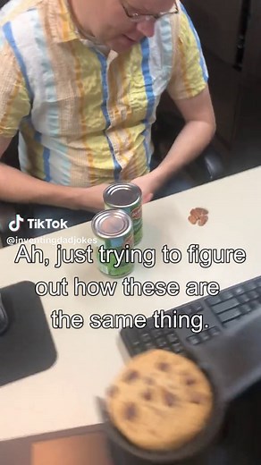 This is how I pronounce it when it is for a joke. Really, I pronounce it the other way. How do you pronounce Pecan. #dadjoke #dadjokes #jokes #pecan #pecahn