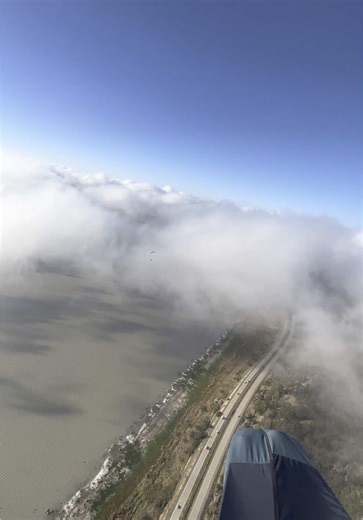 Cloud Surfing Adventure at Lake George Near Canberra