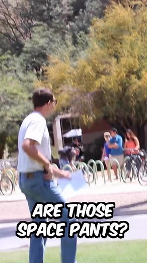 3.3K views · 167 reactions | I’M TRYING THAT SPACE PANTS  AS SOON AS I GET TO THE MALL爛#prank #panks #troll | Big Prank | Facebook