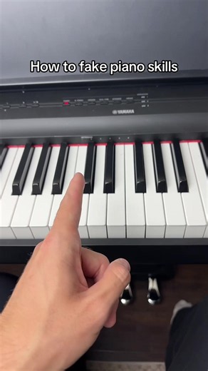 How to fake piano skills #piano #fakeskills #pianotutorial #tutorial #easy