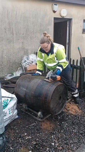 Fife Whisky Barrels Based at Adventure Golf Island, Fife Leisure Park, KY11 8EX #barrels #cutting | Fife Whisky Barrels