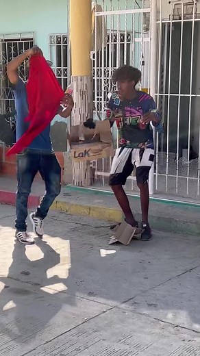 616K views · 10K reactions | El Toro  The bull  | Los Buhos Del Humor | Facebook