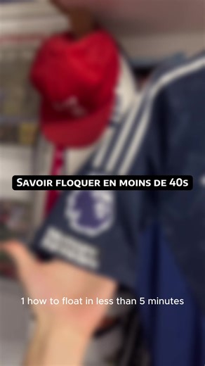 APPREND À FLOQUER EN MOINS DE 40s / tout est expliquer dans la vidéo / tu a juste besoin d’un fer a repasser , d’une feuille de cuisson … Hésite pas à poser des questions je t’aiderais au plus vite . #flocage #football