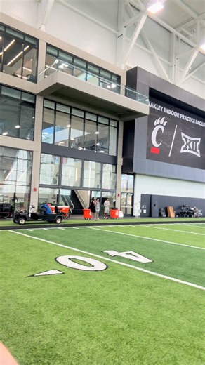 4.8K views · 4 comments | Coach Satterfield breaks down the Bowling Green victory and historic 24th straight home opener win at Nippert, plus Offensive Line's Taran Tyo discusses preparing for Northwestern State in our final tune-up before Big 12 play begins. Don't miss Bearcats All-Access Saturday morning at 11:30am on WCPO 9! To learn more, visit: https://www.wcpo.com/bearcats Sponsored by altafiber #WCPO9Sponsor | WCPO 9 | Facebook