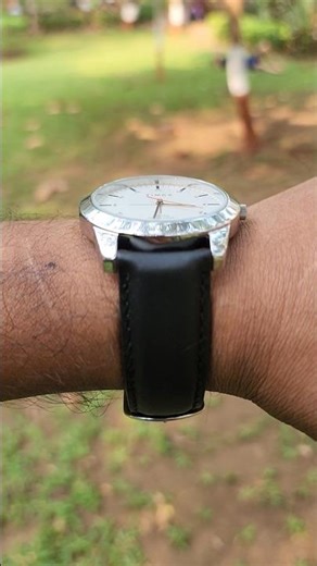 Timex affordable casual and dress watch TW00ZR260E