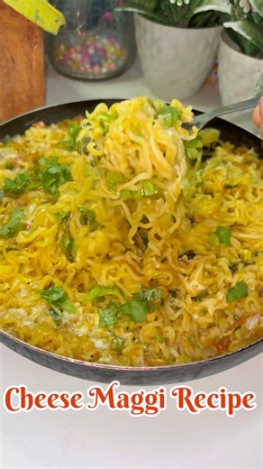 Itna Cheese Maggi || try to karke dekhi🥰 #trending #viral #shorts #ytshorts #maggi #cooking #foodie