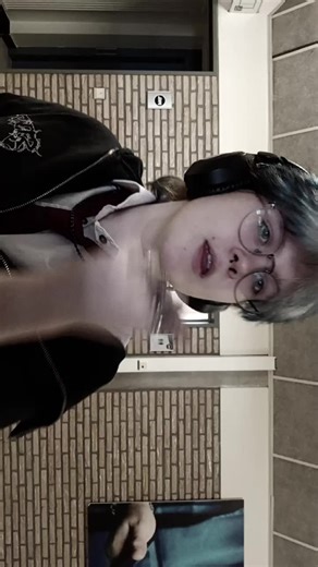 I might be over using this fit, I did upgrade it a little, last exam today #trans #ftm #bi