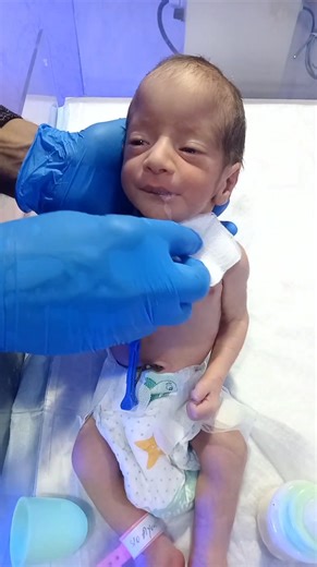 4.2K views · 182 reactions | MMC Baby Feeding Time — The Baby Is Hungry!  #MMCBaby #FeedingTime #HungryBaby #BabyCare #NewbornMoments #CuteBaby #ParentLife #BabyFeeding #MotherhoodJourney #AdorableMoments | Boom Boom Studio Babies | Facebook