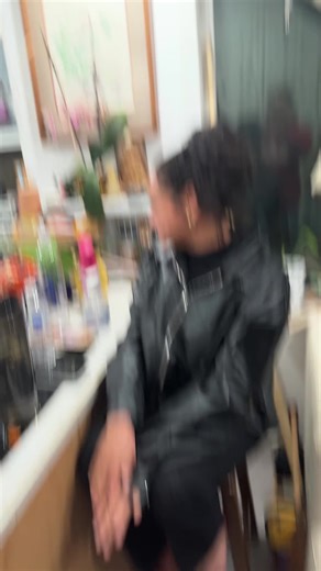 Exploring the Style of Lucas Esqueda and Leslie Lachona