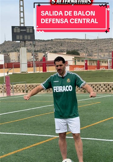Consejos esenciales para defensas centrales en fútbol