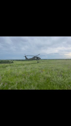 Diehard sustainers work with members of the 1st Combat Aviation Brigade to slingload presents for our Diehard Sappers! Always First! 1st Infantry Division | 1st Armored Brigade Combat Team, 1st Infantry Division | 1st Engineer Battalion