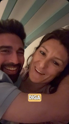 243K views · 1K reactions | Si atraes a hombres inmaduros que te lo dan todo al principio, y poco a poco se alejan de ti, deja que te enseñe cómo atraer una relación equilibrada con un hombre que te ame con locura. Manda la palabra CLASE y te enseño | El Código del Amor | Facebook