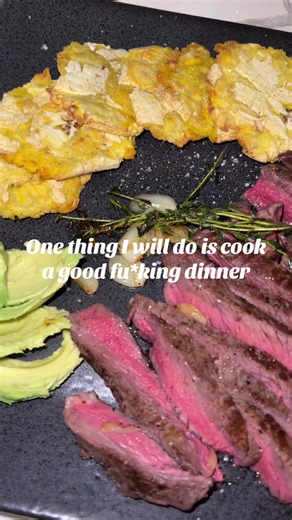 Me 🫱🏻‍🫲🏼 the kitchen #fyp #cookingtok #justagirl #dinneridea #letscook
