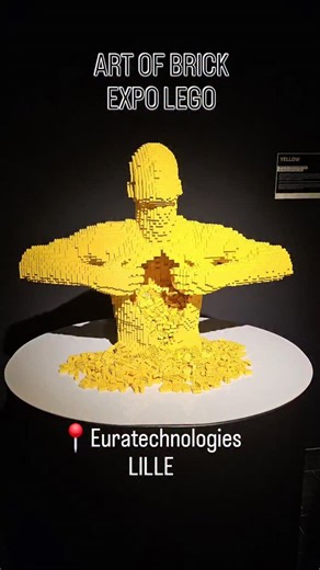 ART OF BRICK Très belle exposition LEGO à @euratechnologies #lille 90 sculptures de Nathan Sawaya créées entièrement avec des briques LEGO®. Très sympa à faire en famille ou avec des élèves en // du programme d'Histoire de l'art 🎨🖼 #lego #exposition #artofbrick | Monsieur Mathieu