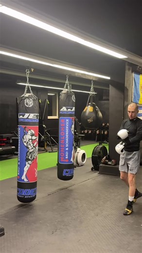 In the lab 🧪 #🥊 #sport #boxing🥊 #therapy #fyp