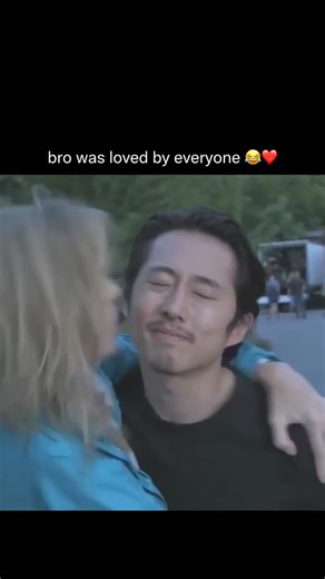 Memes | everyone loves Glen (@steveyeun @amcthewalkingdead) Steven Yeun was adamant that his character in The Walking Dead (2010) shouldn’t fall... | Instagram