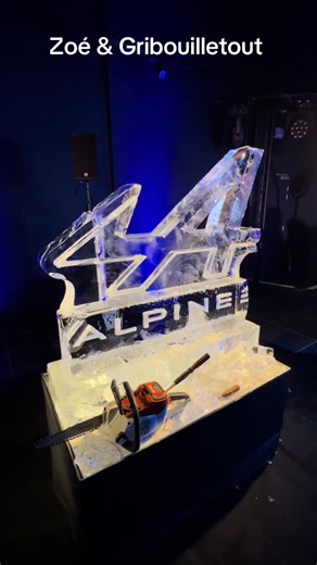 #Caricature #paris #animation #funnyvideos #montmartre