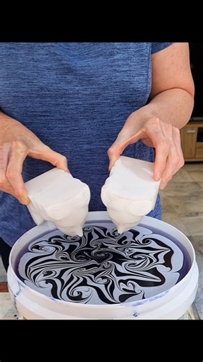 A friend asked me to Water Marble her marble bookends. They turned out pretty well, I recommended to her that they should be sealed with a spray varnish to preserve the pattern. #australianartist #australianmarblingartist #brisbaneartist | Raynbow Crow Studios