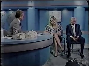 VIDEO Angela Visser Miss Universe 1989 from Holland during her first interviene as Miss Universe in México | Beauty Queens Pictures