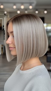 611K views · 4.3K reactions |  53 Fabulous Short Bob Haircuts Chic, fresh, and fabulously timeless — short bobs are the ultimate upgrade for a bold new you! ‍♀️✨ #ShortBobMagic #ChicHairVibes #BobCutGoals #FreshNewLook #HairInspo  | Fashion With Ali | Facebook