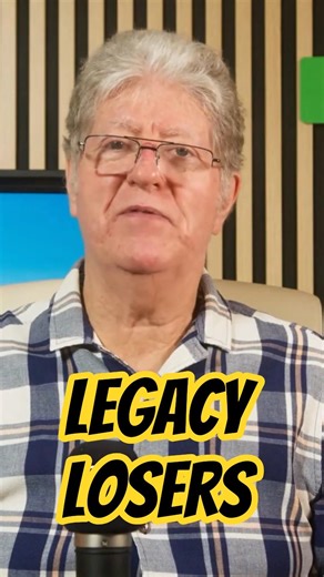 EV Industry | Why Legacy Car Makers Are Falling Behind!