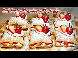 Very Easy STRAWBERRY SHORTCAKE dessert with loads of fresh strawberries and homemade whipped cream