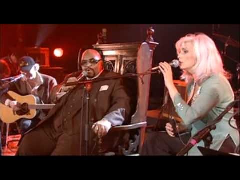 Solomon Burke & Emmylou Harris - We're Gonna Hold On