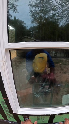 tips de como poner ventanas #quintanaframing #flppppppppppppppppppppppppp #carpenter #mexico #puertascorredisas #videoviralitiktok #fyptictok #fyplllllllllpppp #handyman #handyman #fyptictok #hardworking #carpentry #handyman #fyp #oval #arcos #fypage #vi | Mino.burt