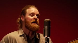 Watch Sam Ryder’s brilliant pared-back Music Box performance of new single ‘OH OK’