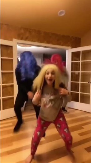 Barney Remix Dance! 🤣